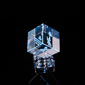 Custom Wholesale Souvenir Gifts Laser 3d Crystal Cube <strong>Paperweight</strong> square Shaped Crystal <strong>Paperweight</strong> - Product Image 3
