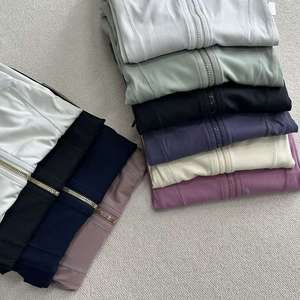 Chaqueta <span class=keywords><strong>de</strong></span> yoga personalizable para mujer con cremallera completa - Chaqueta deportiva ajustada, transpirable, ecológica, con cremalleras doradas, elástica para gimnasio - Product Image 5