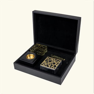 Boîte <span class=keywords><strong>en</strong></span> cuir personnalisée de luxe pour ensemble de soins de la peau, boîte cadeau <span class=keywords><strong>en</strong></span> <span class=keywords><strong>bois</strong></span> artisanale haut de gamme pour l'emballage de cosmétiques, boîte rigide de luxe - Product Image 3