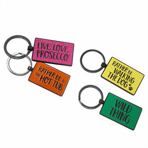 高品质让您的公司标志卡哇伊定制形状金属压铸金属可爱钥匙扣制造商 - Product Image 1