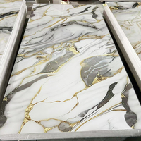 Feuille UV décorative de marbre de PVC panneau de mur imperméable à haute brillance flexible de 3mm pour des projets de conception intérieure