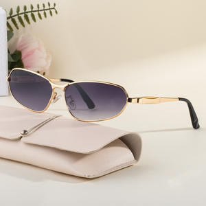 Nuevas gafas de sol estilo europeo con forma de ojo de gato para mujer, montura metálica, protección UV400, clase 2, con caja de embalaje - Product Image 4