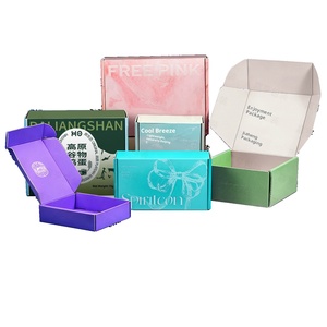 Cajas de Envío Corrugadas Impresas Personalizadas para Ropa, Lencería, Regalos, Empaque de Lujo - Product Image 2
