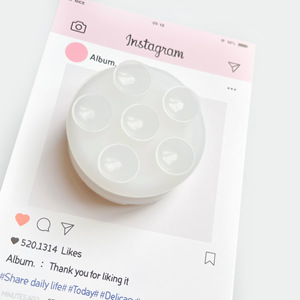 Seezik <b>Universal</b> Silicone Double-Sided Suction Cup Phone Holder Foldable Multifunctional Grip <b>Socket</b> Stand - Product Image 2