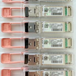 El módulo óptico SFP-10/25G-CSR-S admite transmisión de doble velocidad 10G/25G a 850nm (fibra multimodo) - Product Image 3