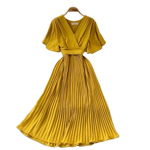Nuevo Vestido Midi Negro de Verano para Mujer con Manga Corta Abullonada, Lazo, Cuello en V, Cintura Alta y Corte en A, Color Liso, Estilo Casual y a la Moda - Product Image 6