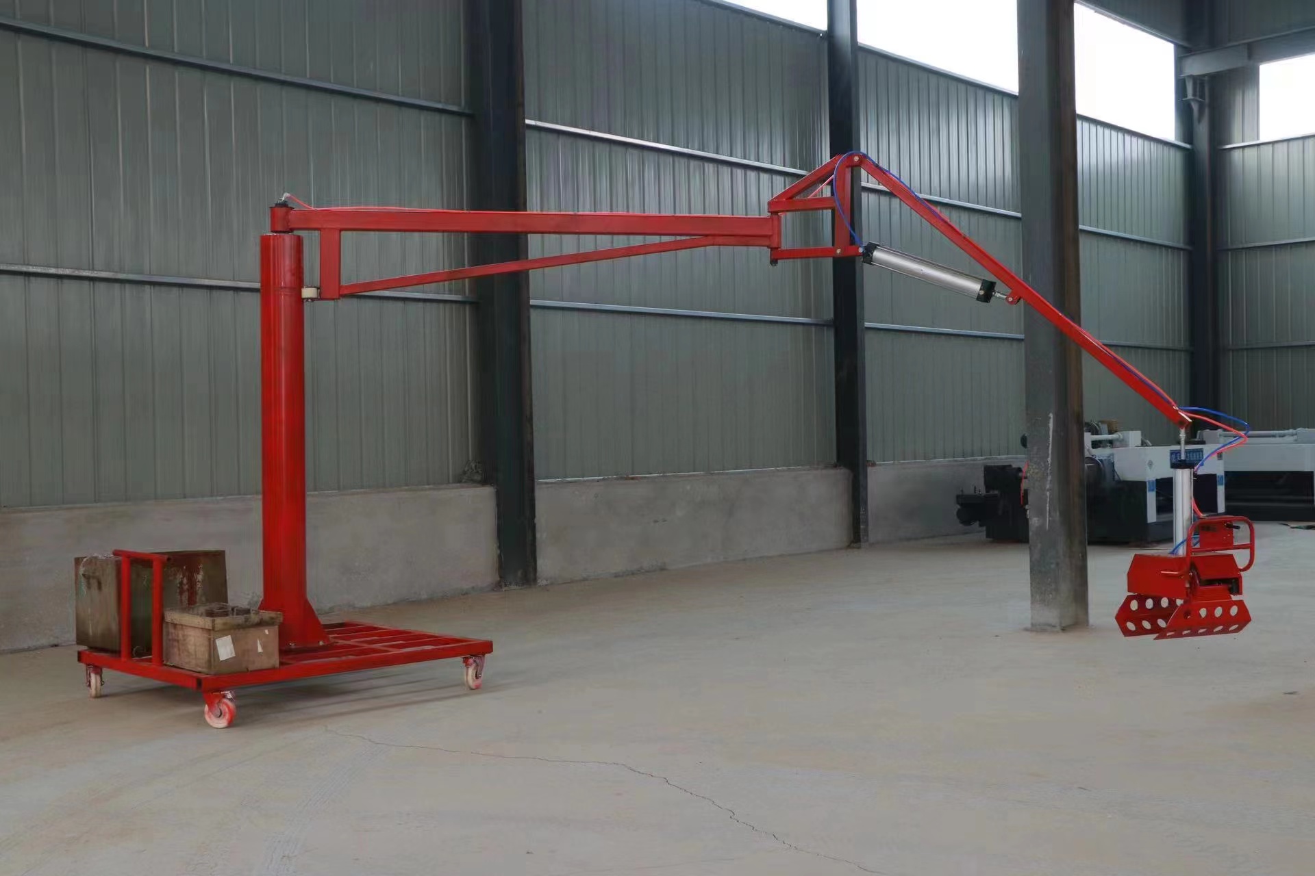Pinza meccanica mobile