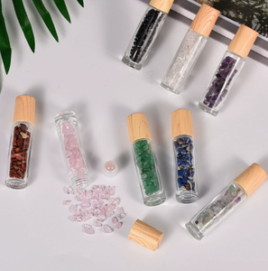 Flacon <span class=keywords><strong>de</strong></span> parfum <span class=keywords><strong>roll</strong></span>-<span class=keywords><strong>on</strong></span> <span class=keywords><strong>de</strong></span> luxe en verre <span class=keywords><strong>de</strong></span> cristal <span class=keywords><strong>de</strong></span> <span class=keywords><strong>jade</strong></span> <span class=keywords><strong>de</strong></span> 10 ml, vide, pour huiles essentielles, avec bille en <span class=keywords><strong>pierre</strong></span> et capuchon en aluminium or rose - Product Image 4