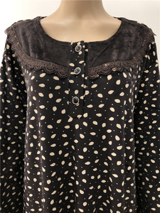 トルコドバイイスラム教徒の女性の服プリント260Gベルベット冬の夜の服女性のための長いホームガウンドレス - Product Image 2