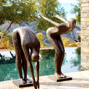 YOUFINE モダン屋外プール装飾メタル抽象ブロンズダイビングマン像彫刻 - Product Image 1