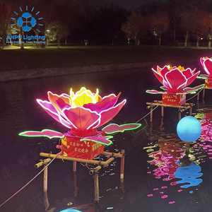 Sculpture géante flottante LED Pivoine Anpu Lighting avec feuilles cinétiques, étanche pour extérieur, pour Noël, Nouvel An et festivals aquatiques - Product Image 1