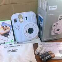 Kamera Instan Instax Mini 13 20MP 2026 Baru dengan Lampu Kilat LED Terintegrasi, Desain Sekali Pakai Bergaya Pop Tiga Dimensi yang Bulat