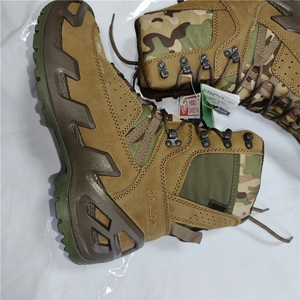 Botas de Media Caña TSB07 Color Café Oscuro con Mangas de Camuflaje CP y Gamuza Personalizadas - Product Image 6