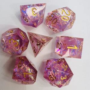 <span class=keywords><strong>Dungeons</strong></span> & Dragons Dnd D&D 7 pièces par jeu, dés en résine à coins vifs avec papier coloré pour jeux de rôle - Product Image 3