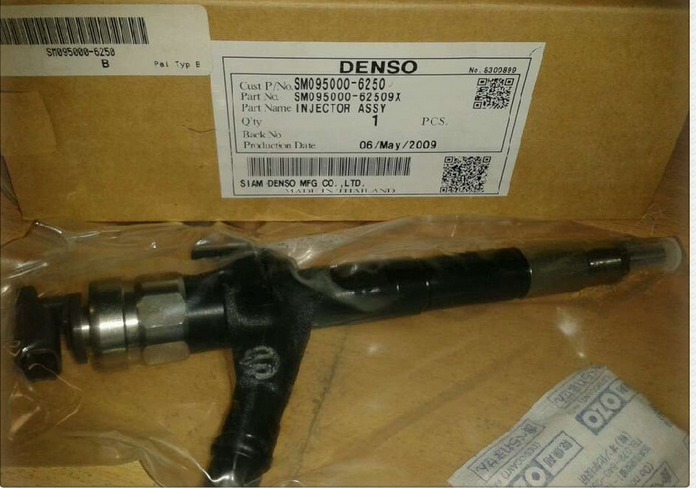 1kd injector nozzle 09500-6250 /Common Rail fuel Injector 095000-6250 16600EB70D 16600-EC00