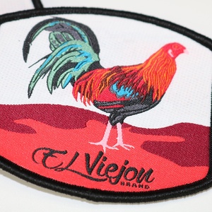 中国メーカーカスタムブランド動物デザインメローエッジアイアンタグ織り服ラベル帽子用パッチ - Product Image 6