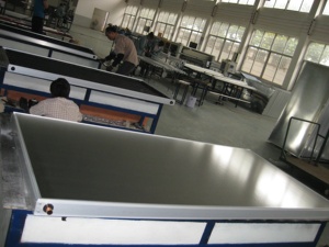 แผ่นแบนสะสมพลังงานแสงอาทิตย์ที่มีประสิทธิภาพสูงระบบเครื่องทำน้ำอุ่นพลังงานแสงอาทิตย์แผ่นเต็มทองแดงสีดำเคลือบสี - Product Image 5