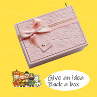 Caja de Papel Rígido con Relieve, Material Reciclado, Personalizable, con Laminado Mate y Recubrimiento UV, Colores Modernos y Populares