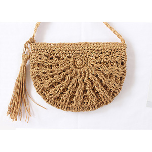 Nouvel Arrivage Sac en Paille Tressé pour Femme, Sac à Bandoulière, Sac de Plage à Pompons, Style Japonais Coréen, Sac à Main Tressé Décontracté et Littéraire - Product Image 4