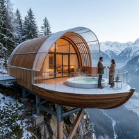 Pod de glamping premium en forme d'arche, préfabriqué, monté sur la falaise, avec jacuzzi extérieur pour site de glamping de vacances