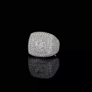 แหวนหมั้นเพชรทรง Asscher ขนาด 1.00 กะรัต เพาะเลี้ยงในห้องปฏิบัติการ ดีไซน์วงแหวนบิดเกลียว ทองคำขาว 14K รับรองโดย IGI สี E สไตล์คลาสสิก - Product Image 6