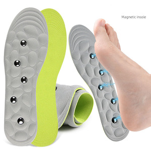Semelles intérieures de sport confortables à <span class=keywords><strong>5</strong></span> aimants avec mousse EVA et massage pour une meilleure santé à long terme et le soulagement des douleurs aux pieds - Product Image 2