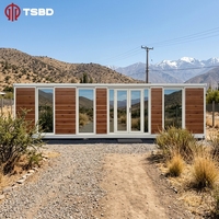 Kiosque de café pop-up, boutique de vente au détail moderne, bar alimentaire modulaire à montage rapide, maison conteneur préfabriquée portable extensible de 30 pieds