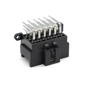 Conectores Automotrices de 18 Posiciones, Conector Macho con Carcasa de Plástico para PCB, DT04-3P-P007, Negro, IP20 - Product Image 3