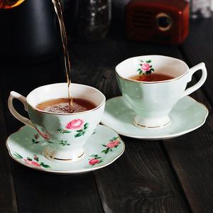 <span class=keywords><strong>Tazze</strong></span> <span class=keywords><strong>da</strong></span> tè e piattini rotondi bianchi all'ingrosso personalizzati di alta qualità in ceramica Peony coffee teacups e piattini - Product Image 5
