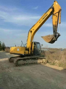Excavadora Hidráulica de Orugas Hyundai R225LC-7 de Segunda Mano, Modelo Corea 2015-2023, 20t, con Motor, Bomba y en Buen Estado - Product Image 3
