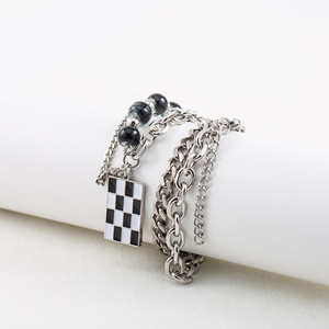 สร้อยคอสไตล์พังก์แบบยูนิเซ็กซ์ ทำจากไทเทเนียมสตีล ประดับลูกปัดเคลือบสีดำขาว ลายตารางหมากรุก ดีไซน์เรขาคณิต เครื่องประดับแฟชั่น - Product Image 3