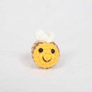 Portachiavi all'ingrosso a forma di ape all'uncinetto, ciondolo 3D giallo, giocattolo animale, bambola ape, portachiavi all'uncinetto fatto a mano per auto, borsa, ragazze - Product Image 6