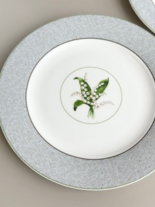 Lily of the Valley <b>Ceramic</b> Flat <b>Plate</b> Shallow Breakfast Beef <b>Plate</b> - Product Image 3