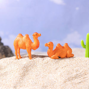 El boyalı anahtarlık cazibe aksesuarları minyatür hayvan çöl deve bebek figürleri plastik el sanatları masa masaüstü süsler - Product Image 2