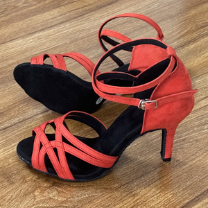 LUOQIAO S041 2026 Zapatos de Baile Latino Profesionales Rojos de Gamuza con Suela Suave para Mujer, <span class=keywords><strong>Cha</strong></span> <span class=keywords><strong>Cha</strong></span>/Salsa/Bachata, 8.5cm - Product Image 4