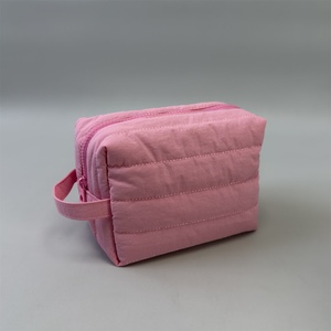 Sac cosmétique en nylon à fermeture éclair grande capacité pour hommes et femmes, idéal pour le rangement, sac <span class=keywords><strong>de</strong></span> voyage portable, trousse à crayons - Product Image 3