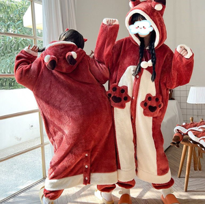 Pigiama Invernale Caldo in Velluto Spesso con Design di Volpe Carina per Ragazze - Product Image 1