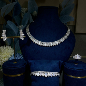 Bride Talk - Juego de Joyería de Lujo para Novia, 4 Piezas, con Perlas de Madreperla, Circonitas Cúbicas, Geométricas, Accesorios para Bodas Africanas y de Dubái - Product Image 1