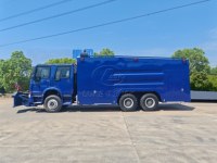 Truk Pemadam Kebakaran Keamanan Darurat Howo dengan Meriam Air Bertekanan Tinggi untuk Keamanan Acara Besar