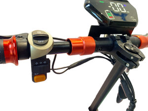 Scooter Eléctrico XFY ODM y OEM de 10 Pulgadas con Asiento, Amortiguadores Delanteros/Traseros, Todoterreno, Arranque NFC, Plegable e Impermeable, hasta 65 km/h - Product Image 2