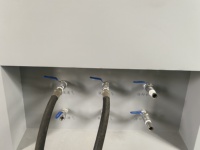 Machine de soufflage par étirage PET entièrement automatique à 6 cavités avec composants PLC pour bouteilles d'eau, de jus et d'huile de 500 ml