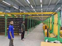 Machine à tisser circulaire pour ligne de production de sacs tissés Machine de fabrication de sacs tissés en PP Machine à tisser circulaire pour nous