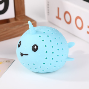 2025 Hot Selling TPR Super Soft Simulation Whale Water-Spraying Bathing Games <b>Squeeze</b> Stress Relief Toys for Kids Boys and Girls - Product Image 6