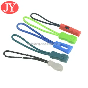 Custom Zipper Pull Cord Zip Puller High-quality Replacement Ends Lock Zips Travel Bags Clip Buckle Sport Garment Parts