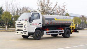 Camión Cisterna Verde JMC 4X2 Diésel en Venta Continua con Tanque de Agua de 5000L, Ancho de Aspersión de 15-30m, Motor Euro 6 - Product Image 5