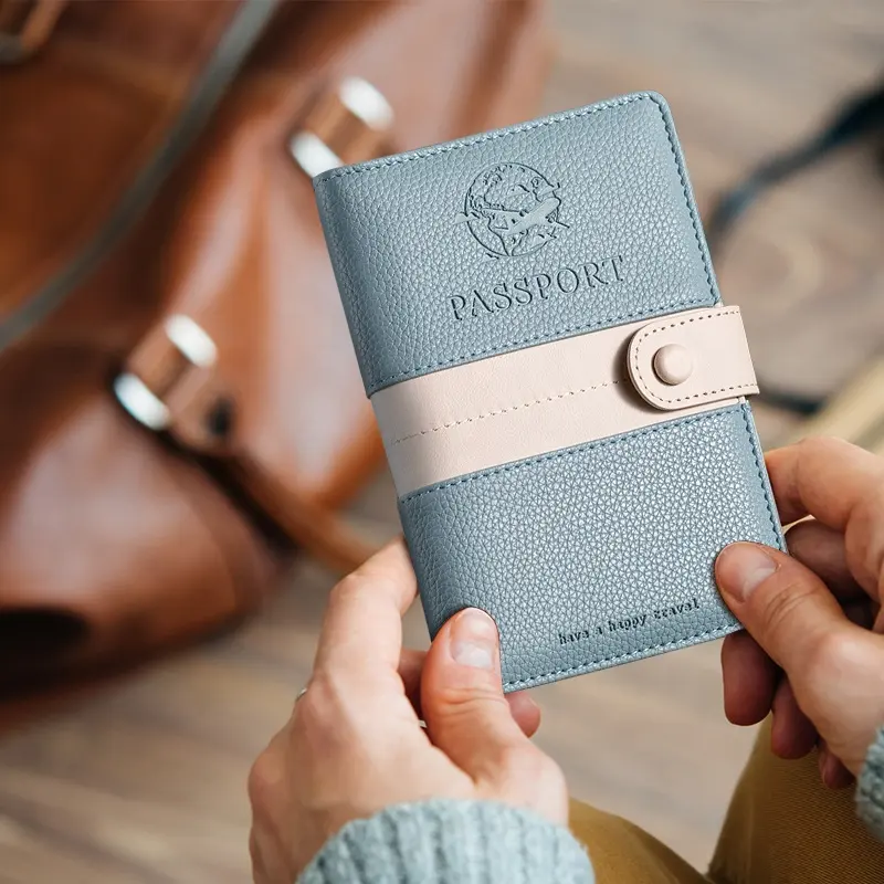 Wholesale Custom PU Leather Passport Cover Best Seller Travel Wallet With RFID Blocking Wallet Passport Card Holder
