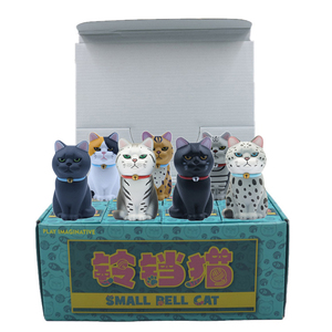 Porte-clés en peluche de chat de dessin animé personnalisé, jouet en peluche OEM, boîte mystère, pour les marchandises de célébrités, club de fans, événement en peluche, souvenir - Product Image 4