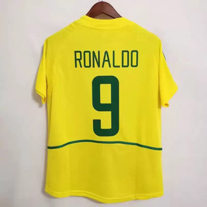 Maillot de football rétro Brésil 2002, version fans, 100 % polyester, respirant, séchage rapide, haute qualité, vente en gros - Product Image 1