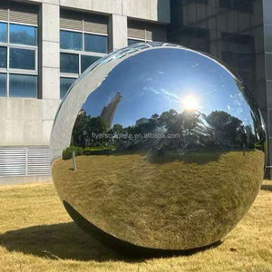 2025 Park Decor Estatua deportiva Tamaño personalizado Plata Acero inoxidable Estatua de fútbol Esculturas - Product Image 3