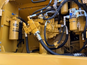 Excavatrice sur chenilles Caterpillar CAT336D d'occasion, peinture d'origine, bien entretenue - Product Image 5